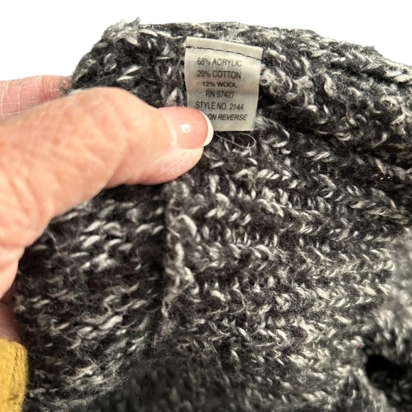 Dolce Cabo Wool Blend Button Front Loose Fit Sweater Sz Large - Picture 9 of 10